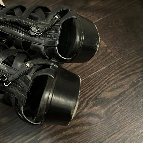 Gucci heels - Picture 11 of 11